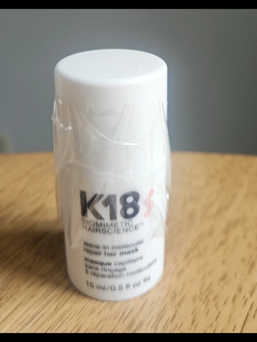 K18 MOLECULAR LEAVE IN CONDITIONER MASK  TO REPAIR HAIR. NEW 15ML. NEW